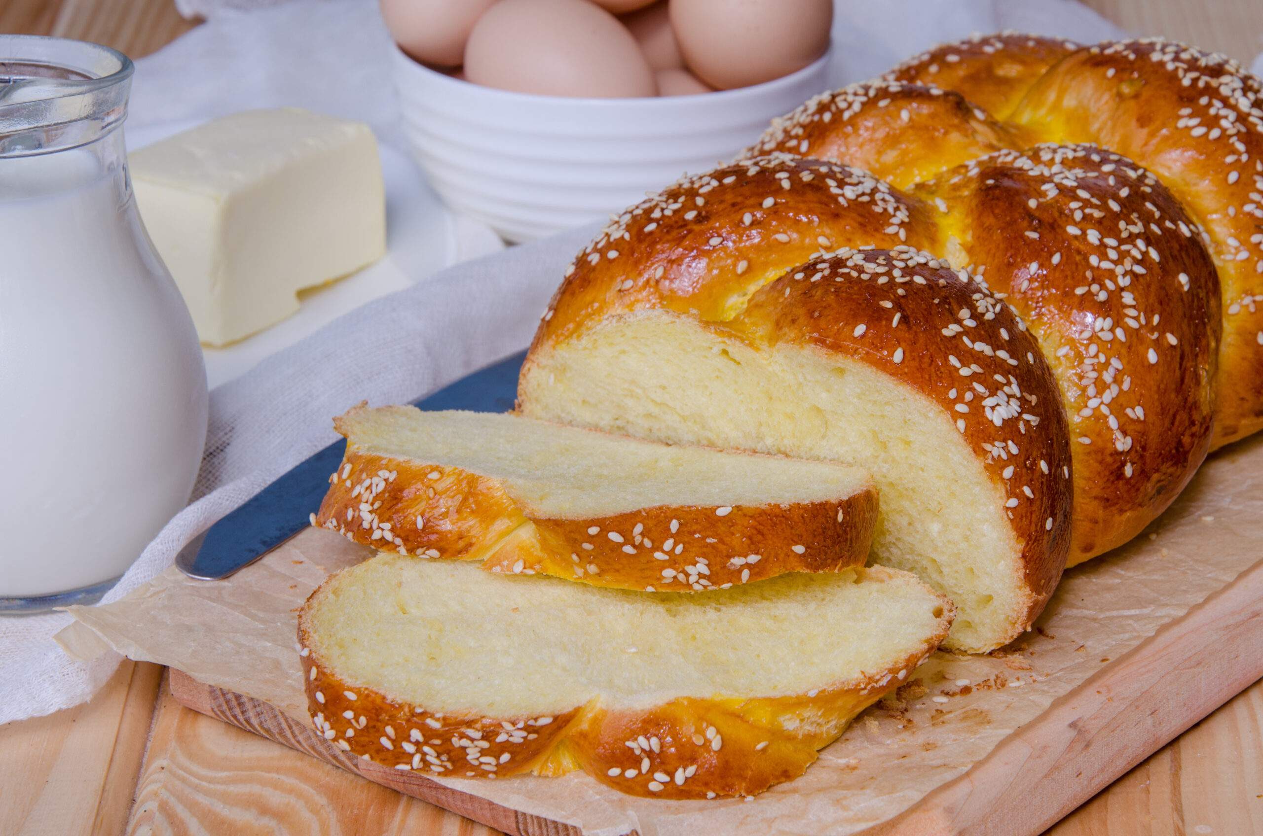 Challah,Bread,With,Sesame,Seeds
